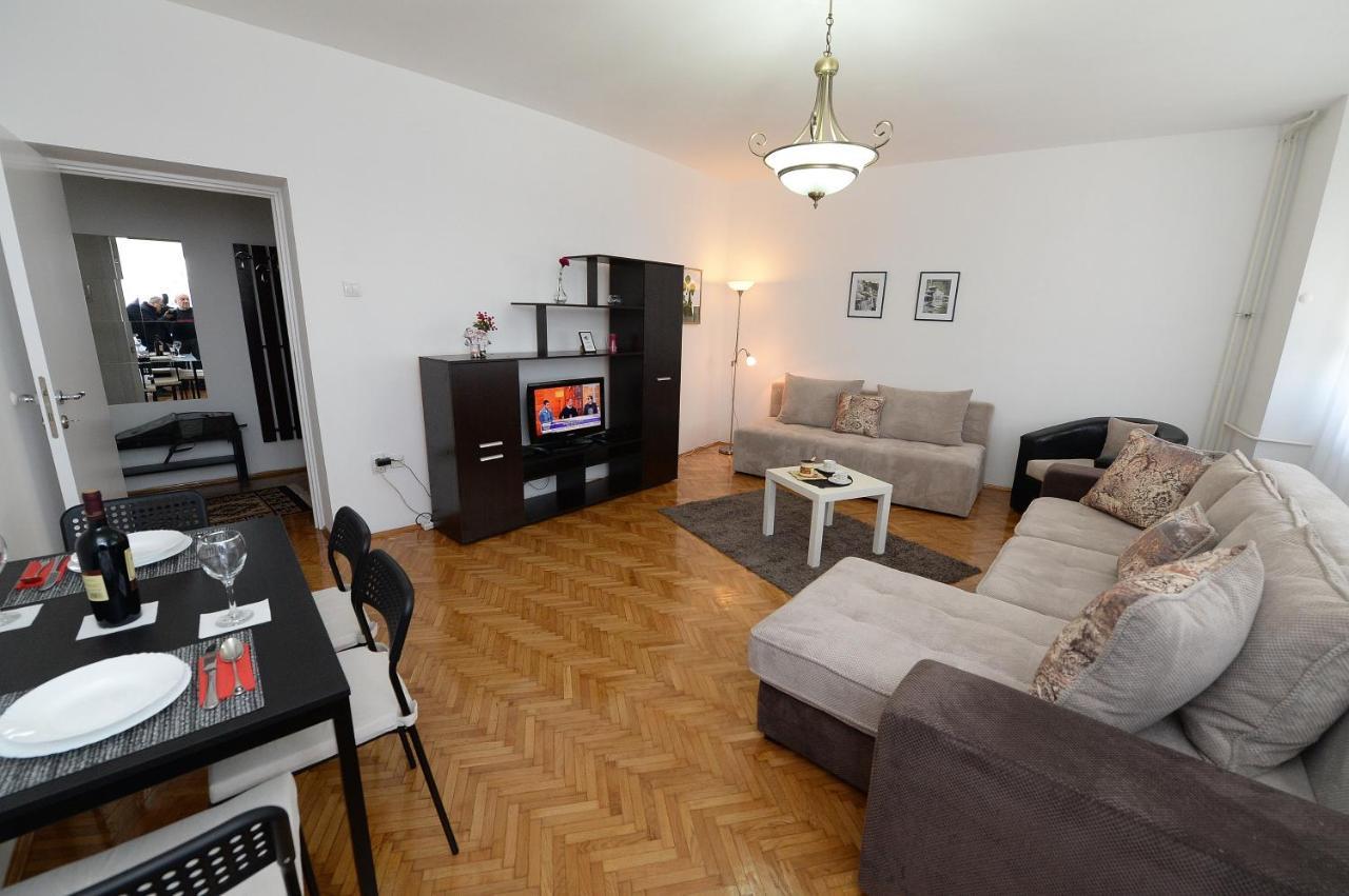 Appartamento Obilic Belgrado Esterno foto