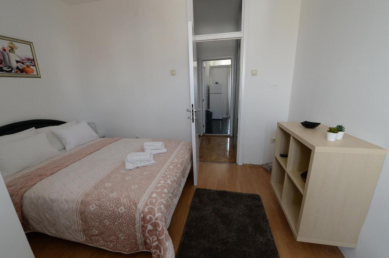 Appartamento Obilic Belgrado Esterno foto