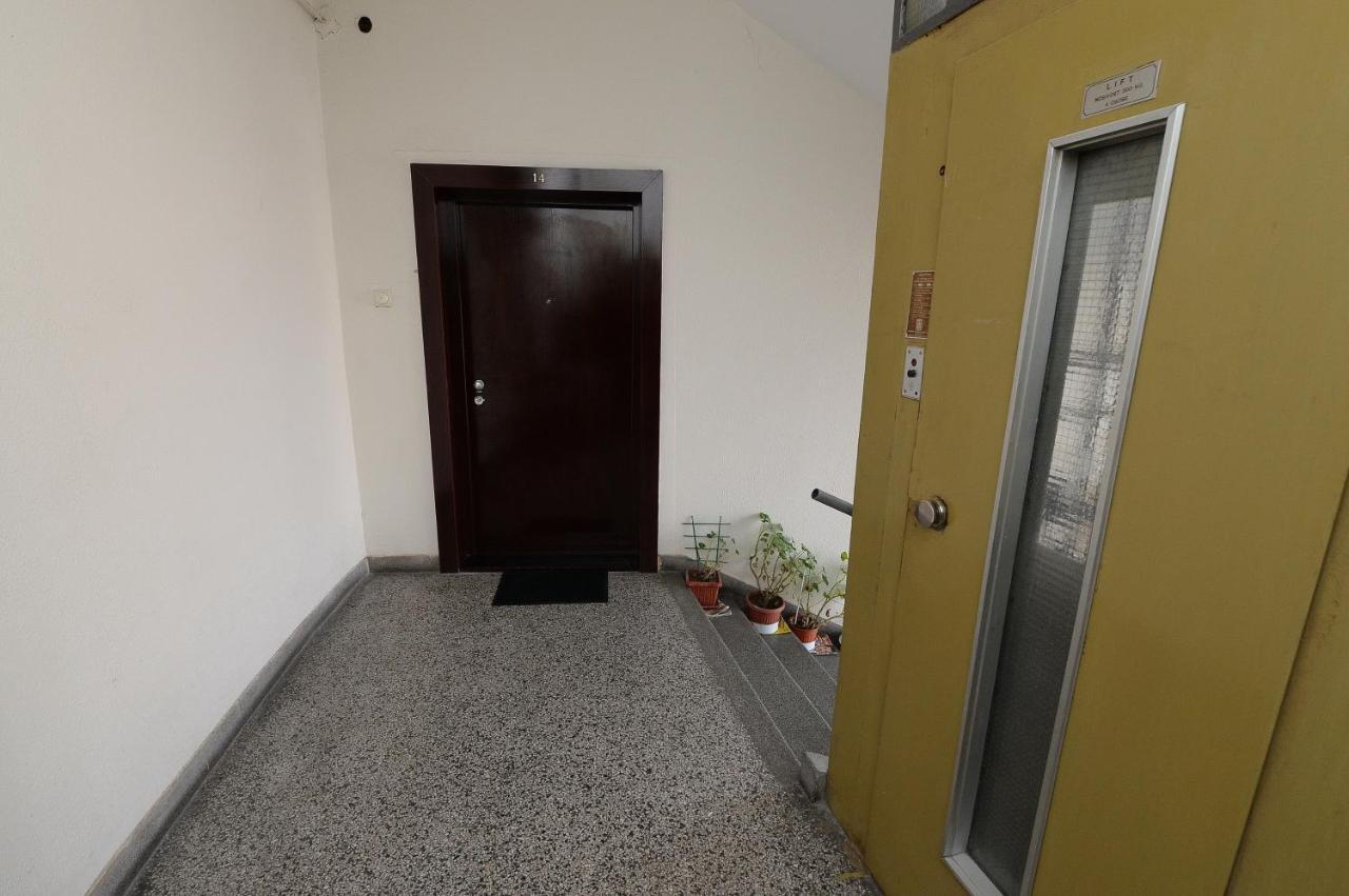 Appartamento Obilic Belgrado Esterno foto